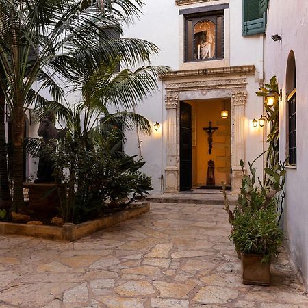 Sundial Lodge Chania  Екстер'єр фото