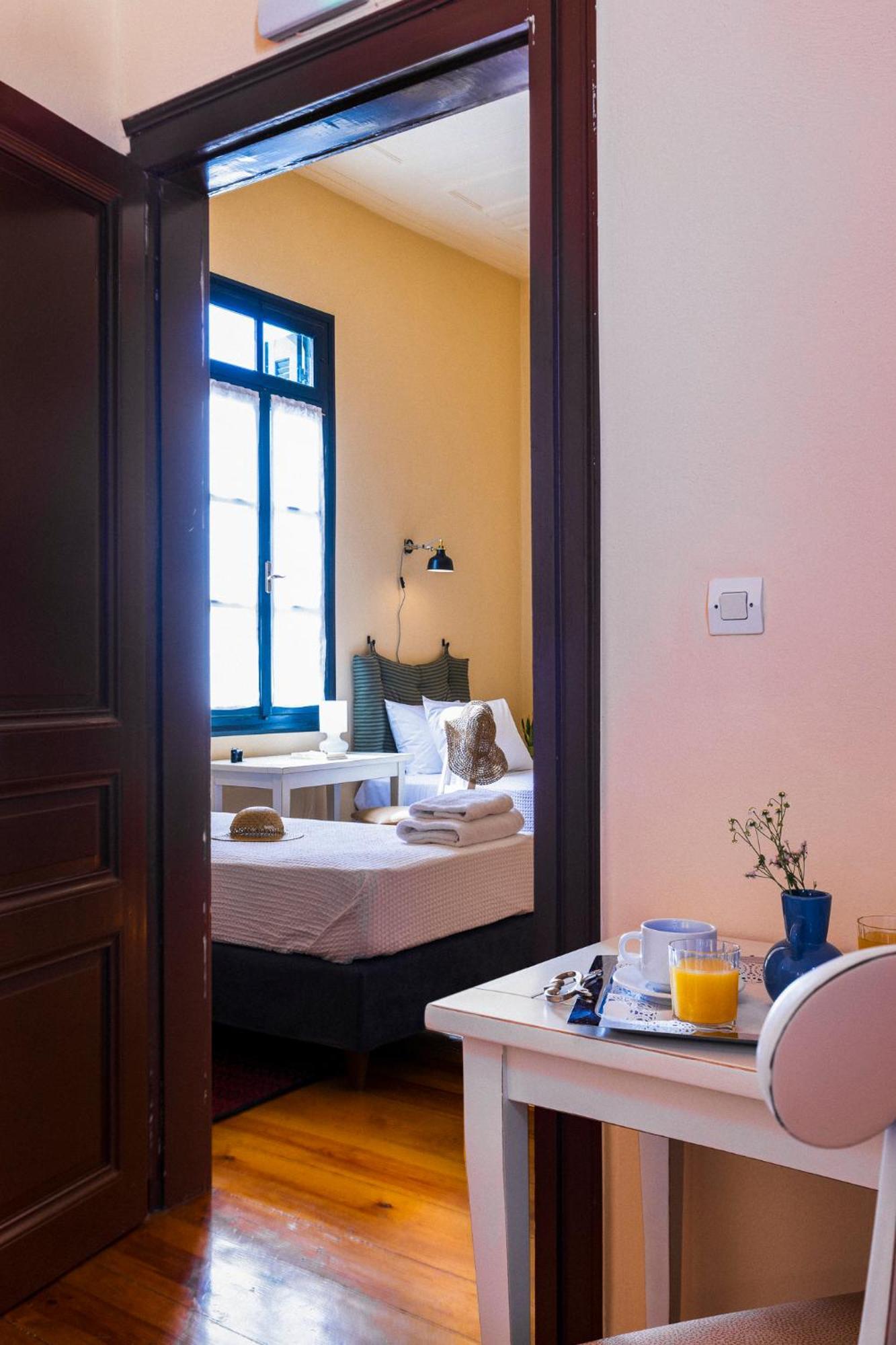 Sundial Lodge Chania  Екстер'єр фото