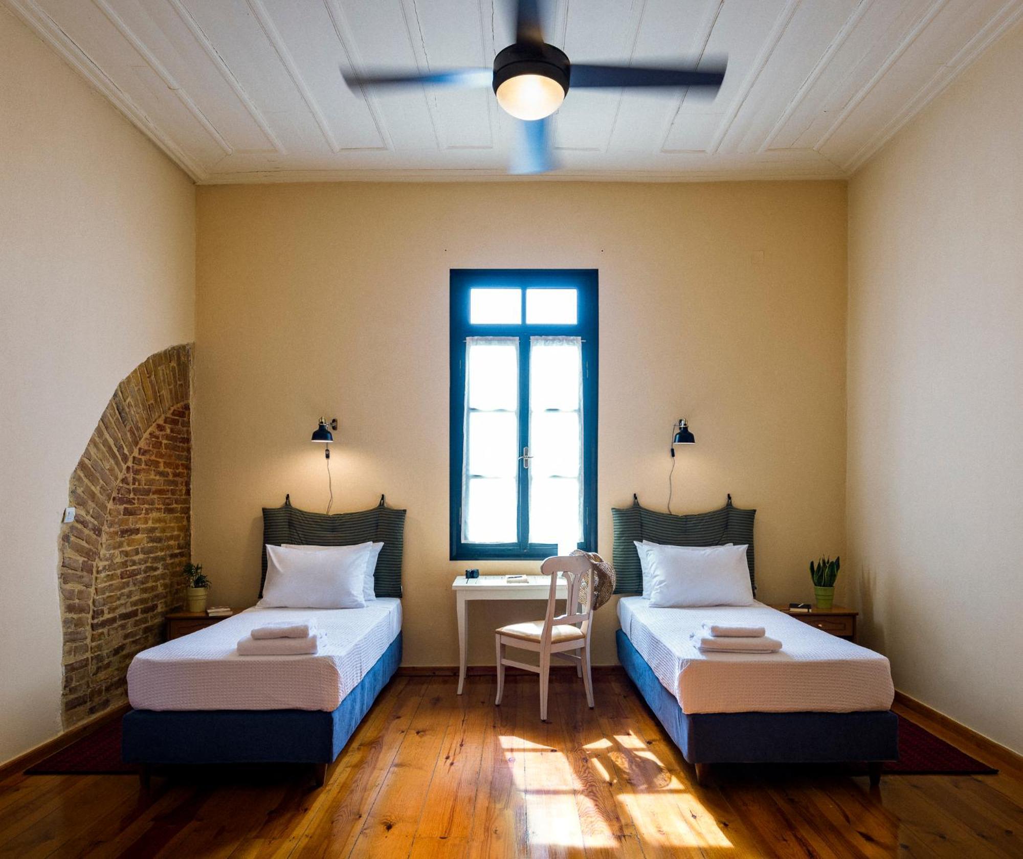 Sundial Lodge Chania  Екстер'єр фото